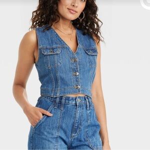 Universal thread crop denim vest
